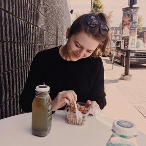 Meet your Posher, Madeline